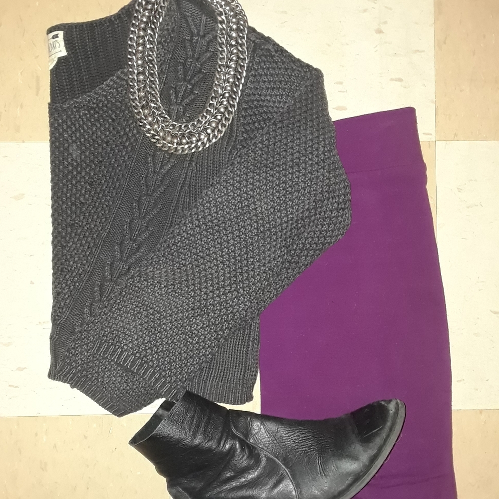 Magenta bodycon mini skirt